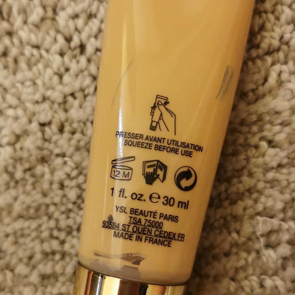 YSL foundation - Picture 2 of 2